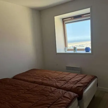 T3 Avec Garage, Proche - Fr-1-236-171 *