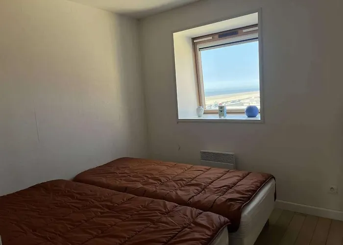 T3 Avec Garage, Proche - Fr-1-236-171 *